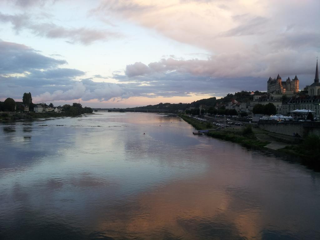 Different Holidays Saumur Εξωτερικό φωτογραφία